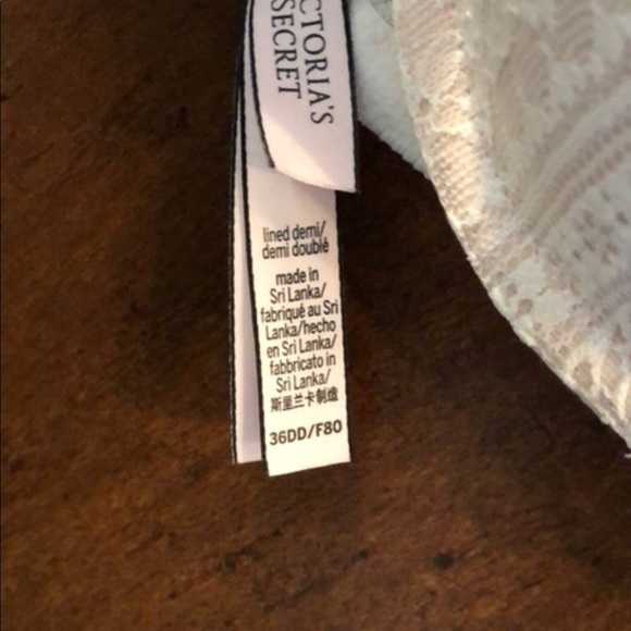 Full coverage VS bra - Picture 5 of 5